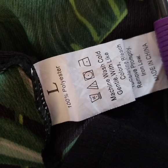 Black Tropical Paperbag Waist Shorts Size Large - Picture 8 of 8